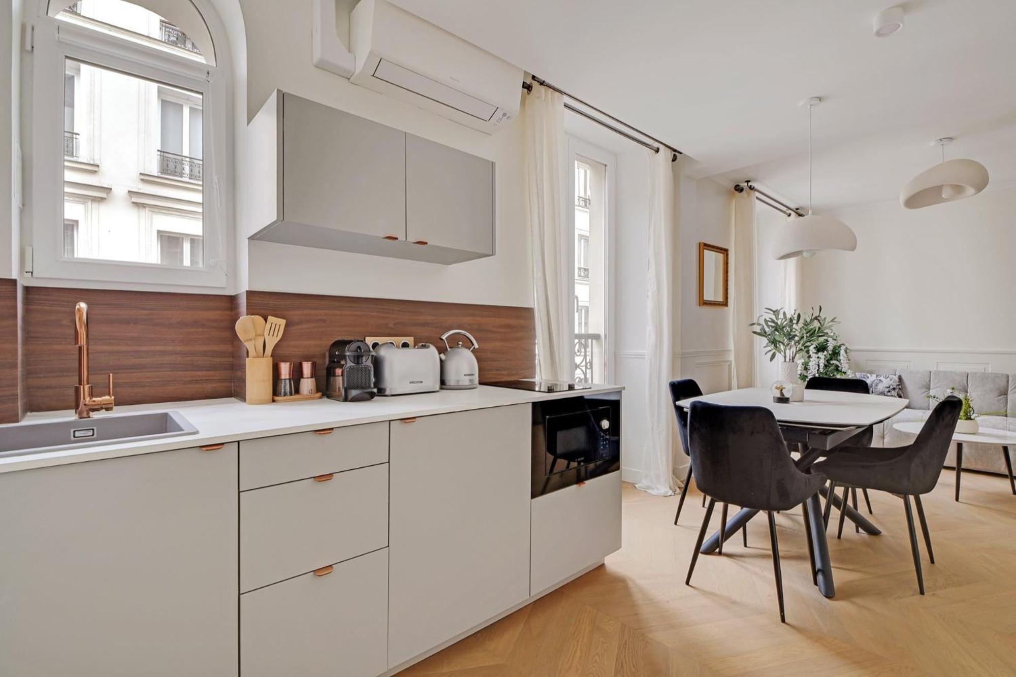 Pick A Flat's In Montmartre- Rue Gauthey