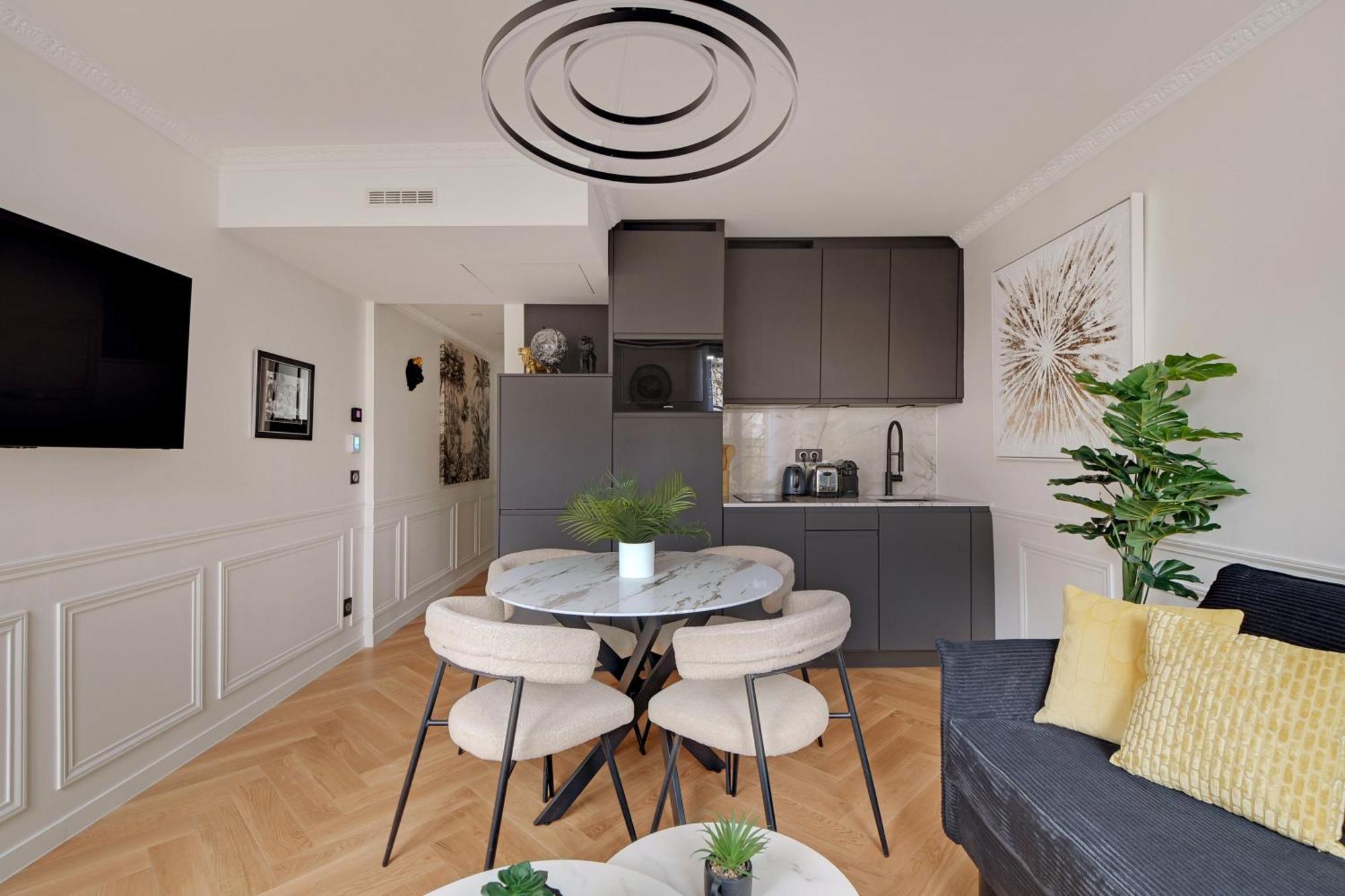 Appartement Pick A Flat's In Montmartre- Rue Gauthey Parijs
